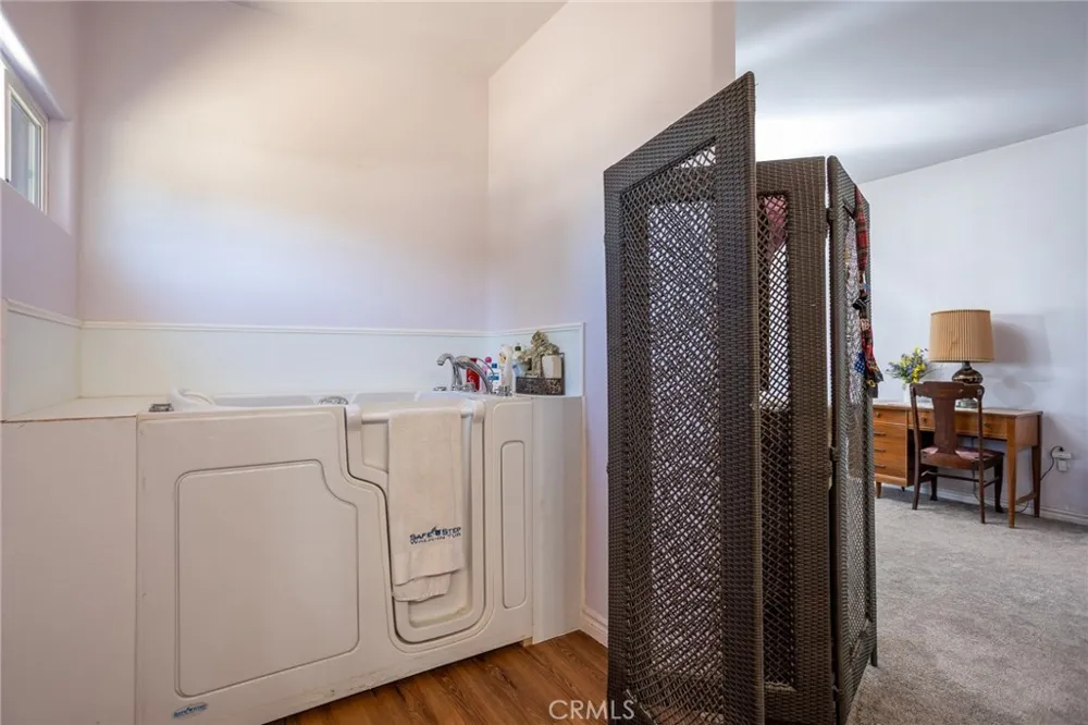 1220 Smoke Tree Pinon Hills, CA 92372