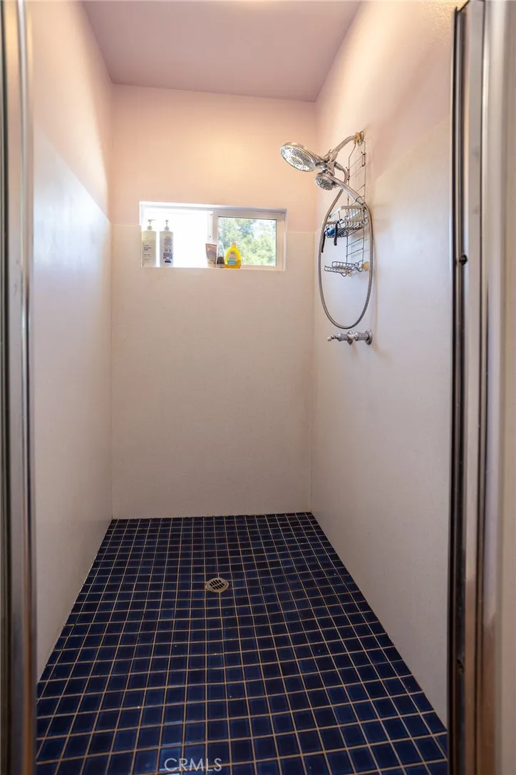 1220 Smoke Tree Pinon Hills, CA 92372