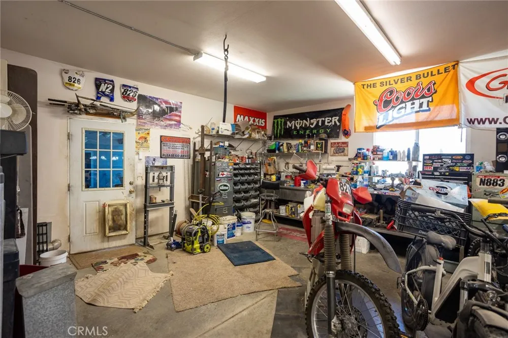 1220 Smoke Tree Pinon Hills, CA 92372