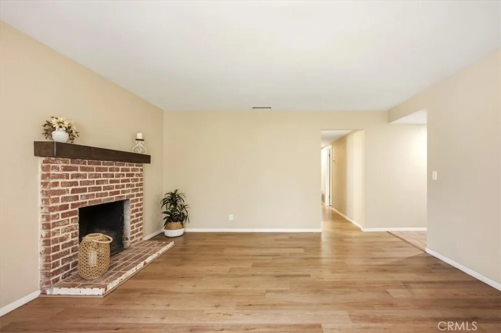 1623 S Lang West Covina, CA 91790