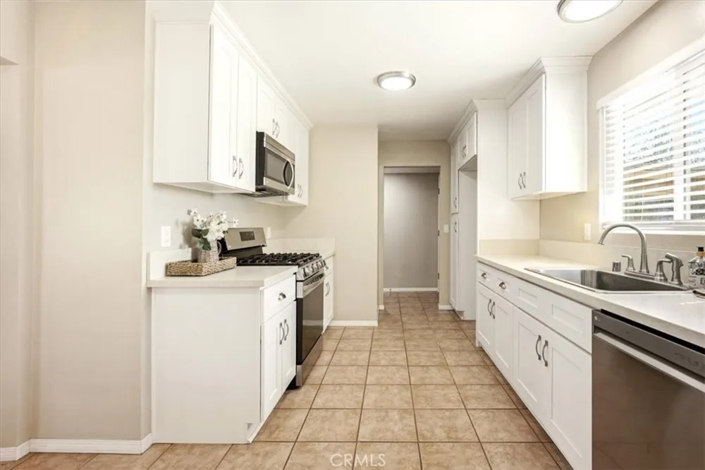 1623 S Lang West Covina, CA 91790