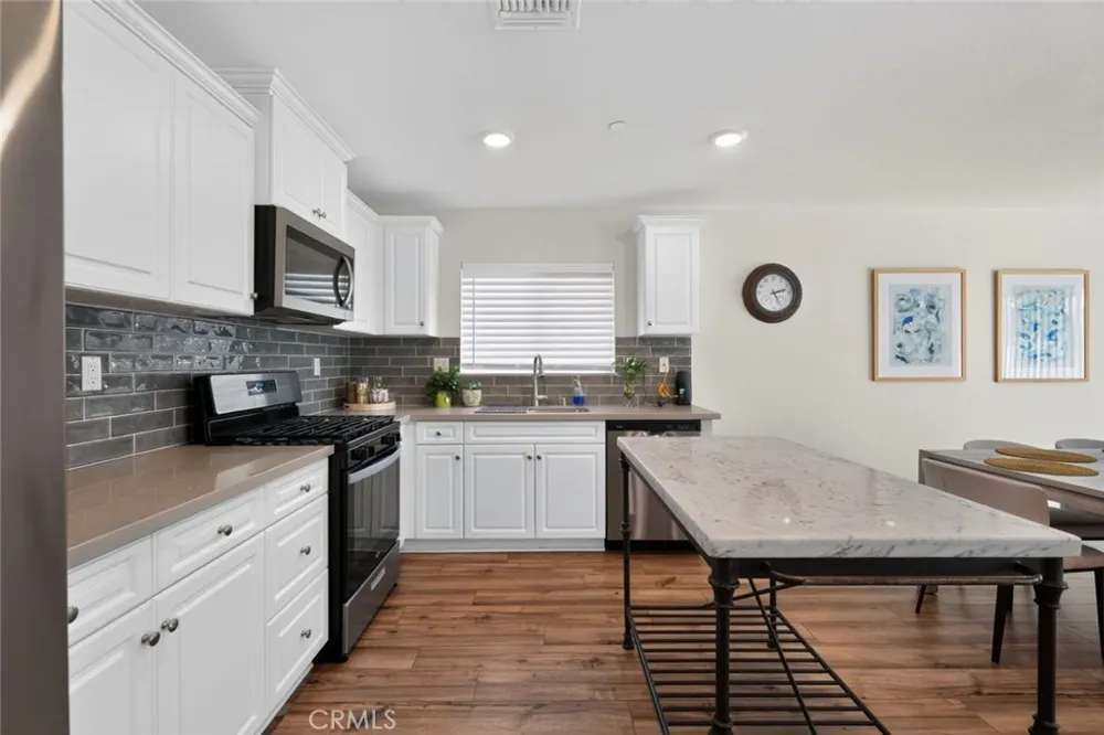 25647 Sedona Lane Homeland, CA 92548