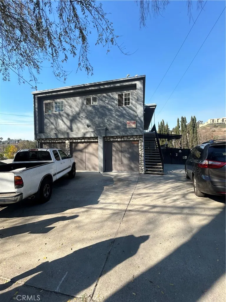 3753 Harriman Los Angeles, CA 90032