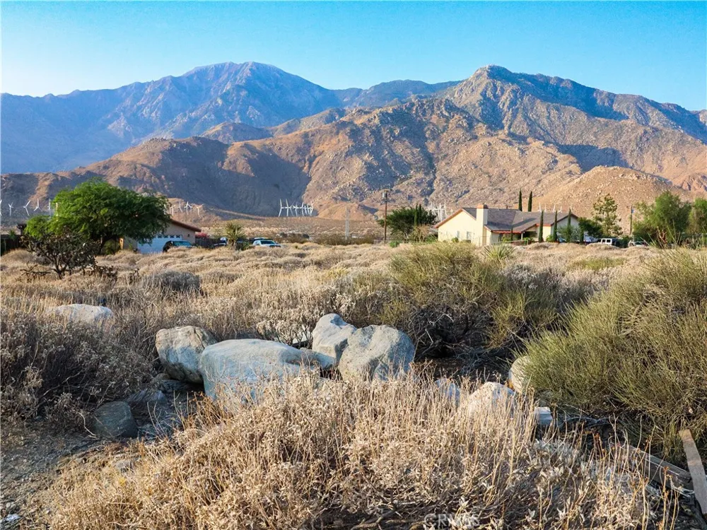 1 Kimdale Drive Whitewater, CA 92282