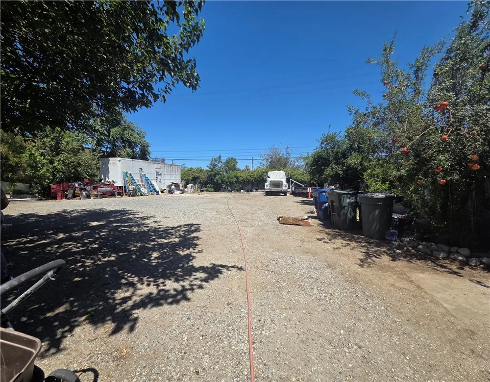 303 W State Ontario, CA 91762