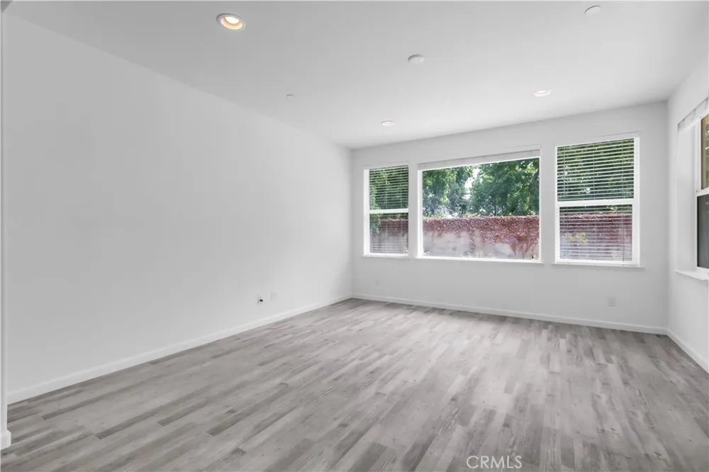 9749 Philta Way Elk Grove, CA 95757
