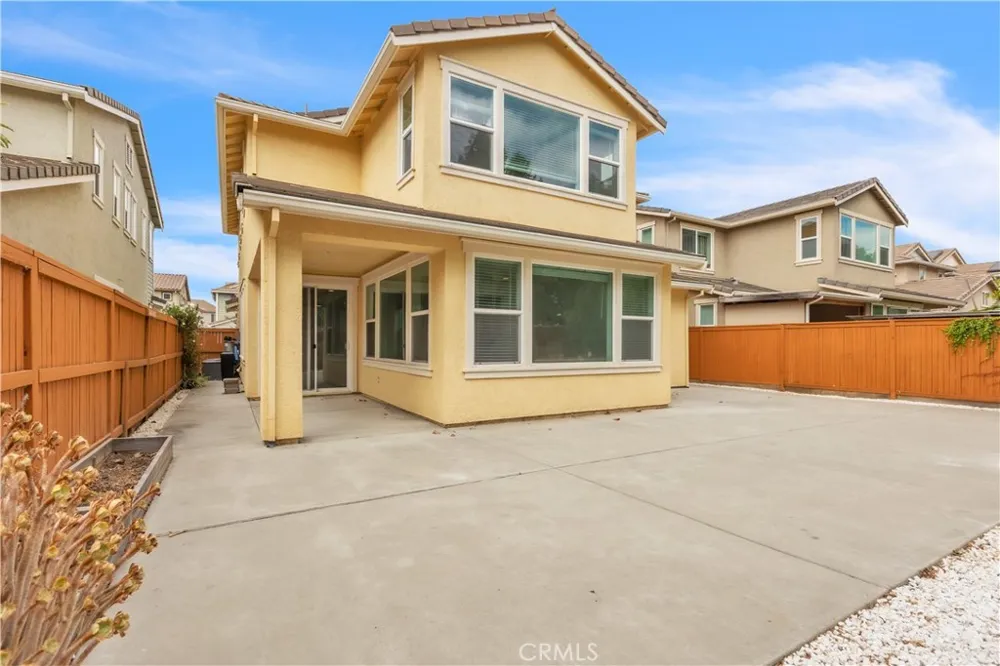 9749 Philta Way Elk Grove, CA 95757
