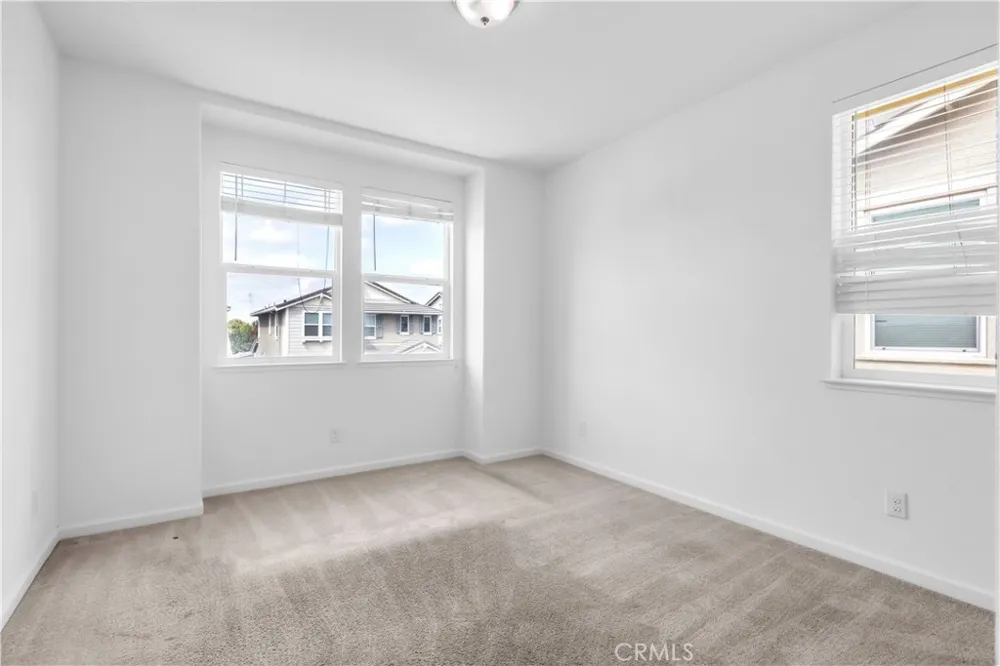 9749 Philta Way Elk Grove, CA 95757