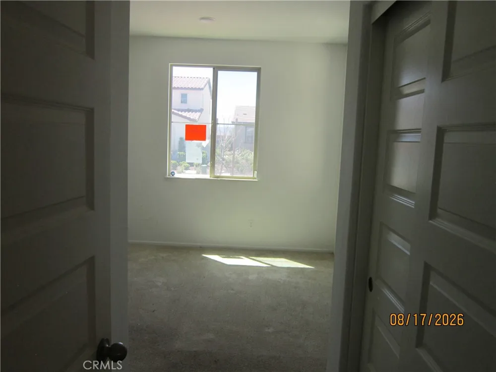 6101 Mariposa Banning, CA 92220