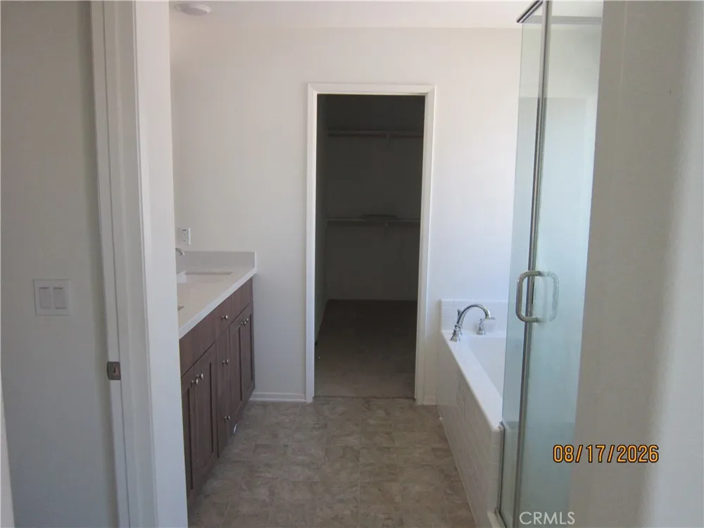 6101 Mariposa Banning, CA 92220