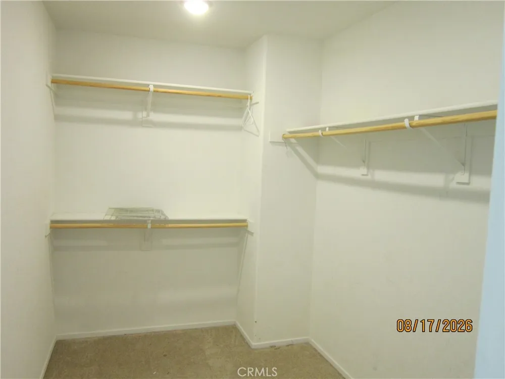 6101 Mariposa Banning, CA 92220