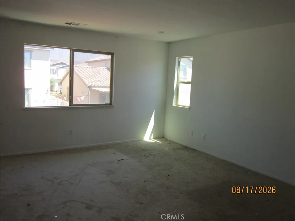 6101 Mariposa Banning, CA 92220