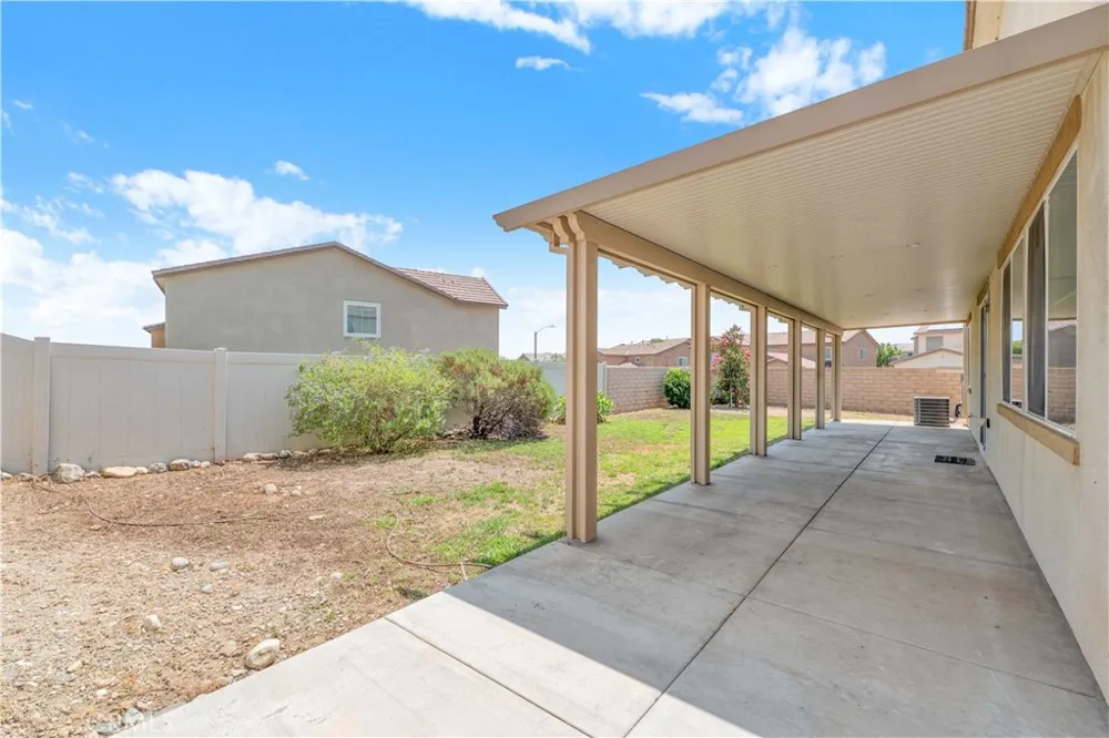 4043 Bristlecone Pine Lane San Bernardino, CA 92407