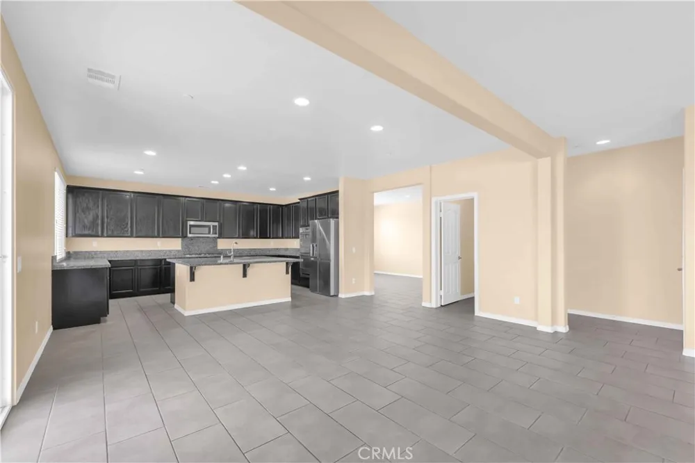 4043 Bristlecone Pine Lane San Bernardino, CA 92407