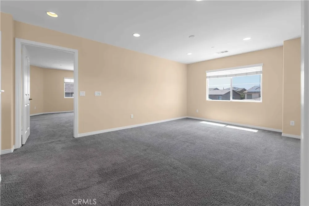 4043 Bristlecone Pine Lane San Bernardino, CA 92407