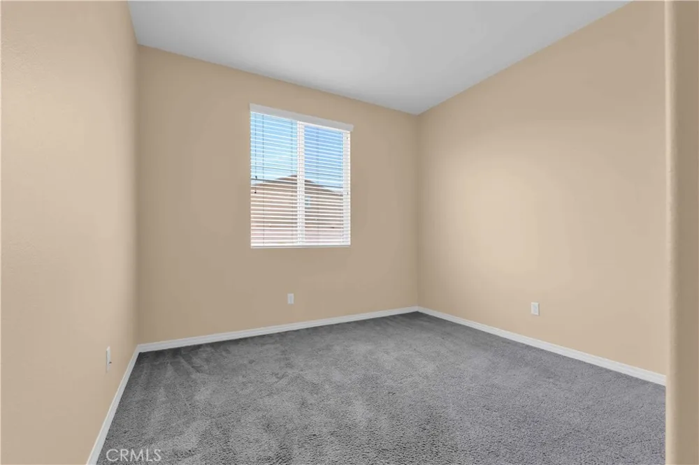 4043 Bristlecone Pine Lane San Bernardino, CA 92407