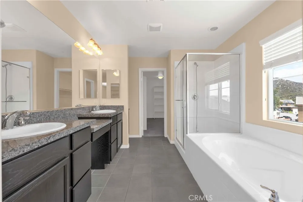 4043 Bristlecone Pine Lane San Bernardino, CA 92407