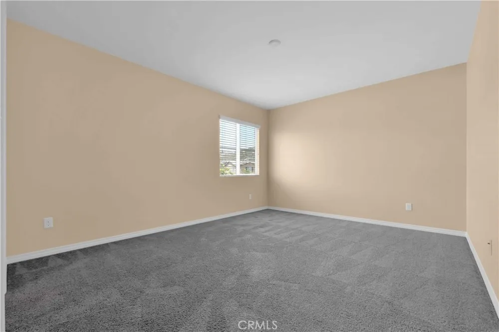 4043 Bristlecone Pine Lane San Bernardino, CA 92407