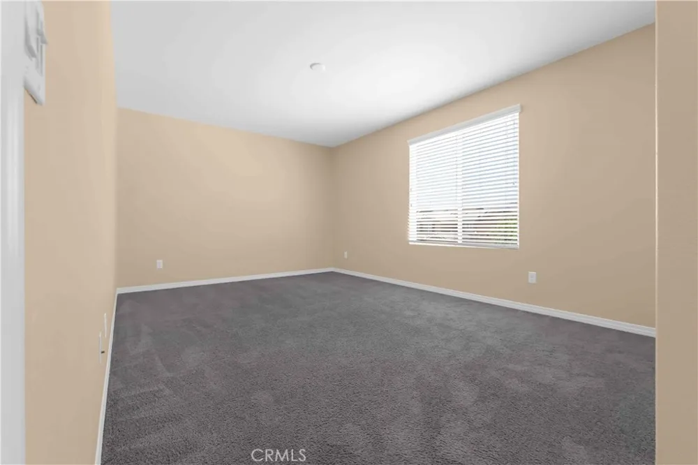 4043 Bristlecone Pine Lane San Bernardino, CA 92407