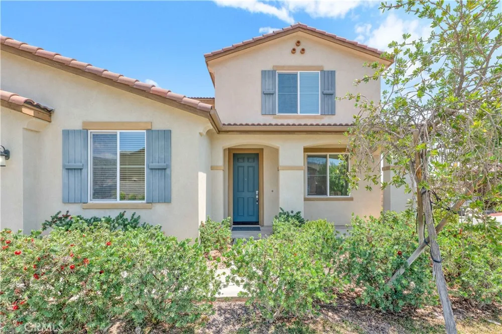 4043 Bristlecone Pine Lane San Bernardino, CA 92407