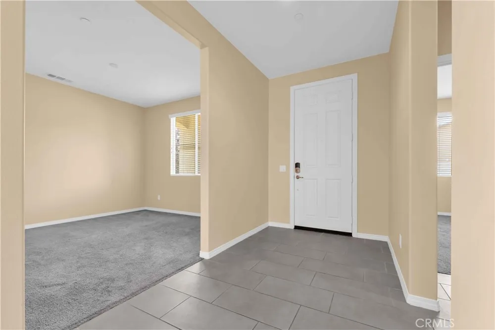 4043 Bristlecone Pine Lane San Bernardino, CA 92407
