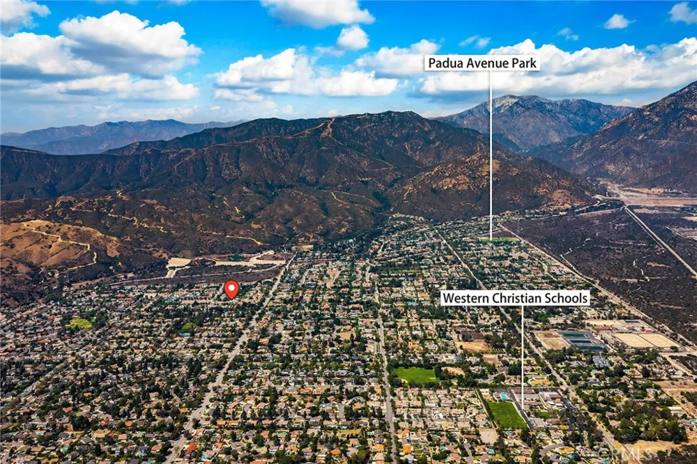 648 Pomello Drive Claremont, CA 91711