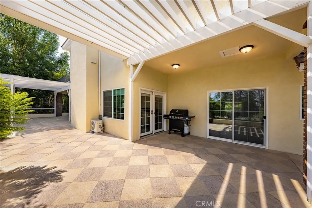 648 Pomello Drive Claremont, CA 91711