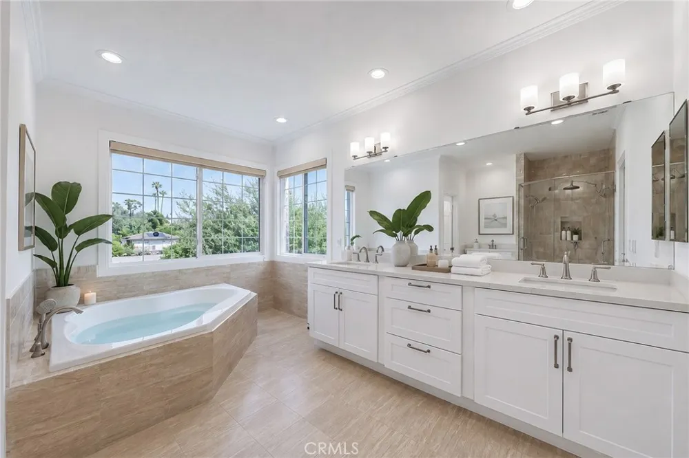 648 Pomello Drive Claremont, CA 91711