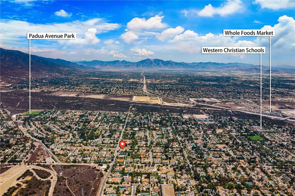 648 Pomello Drive Claremont, CA 91711