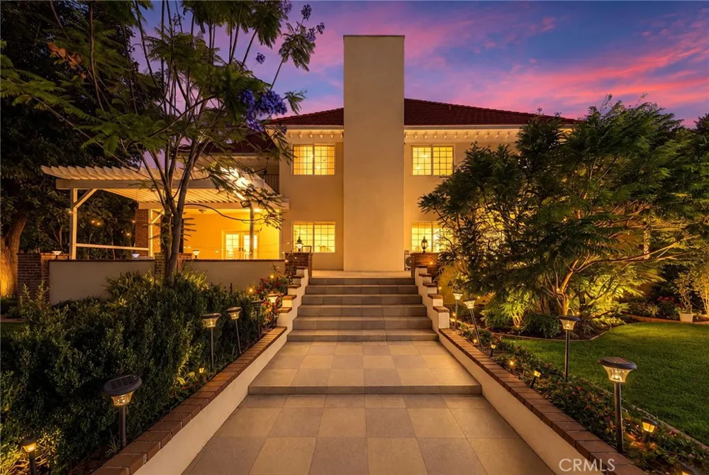 648 Pomello Drive Claremont, CA 91711