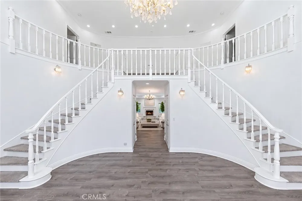 648 Pomello Drive Claremont, CA 91711