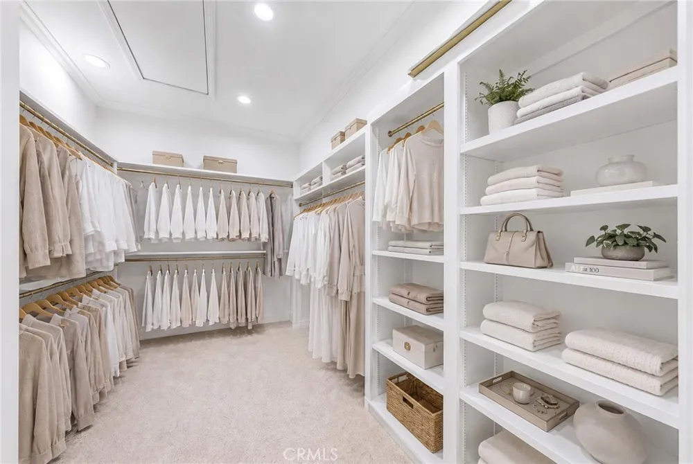 648 Pomello Drive Claremont, CA 91711