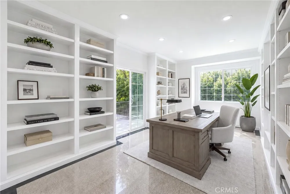 648 Pomello Drive Claremont, CA 91711