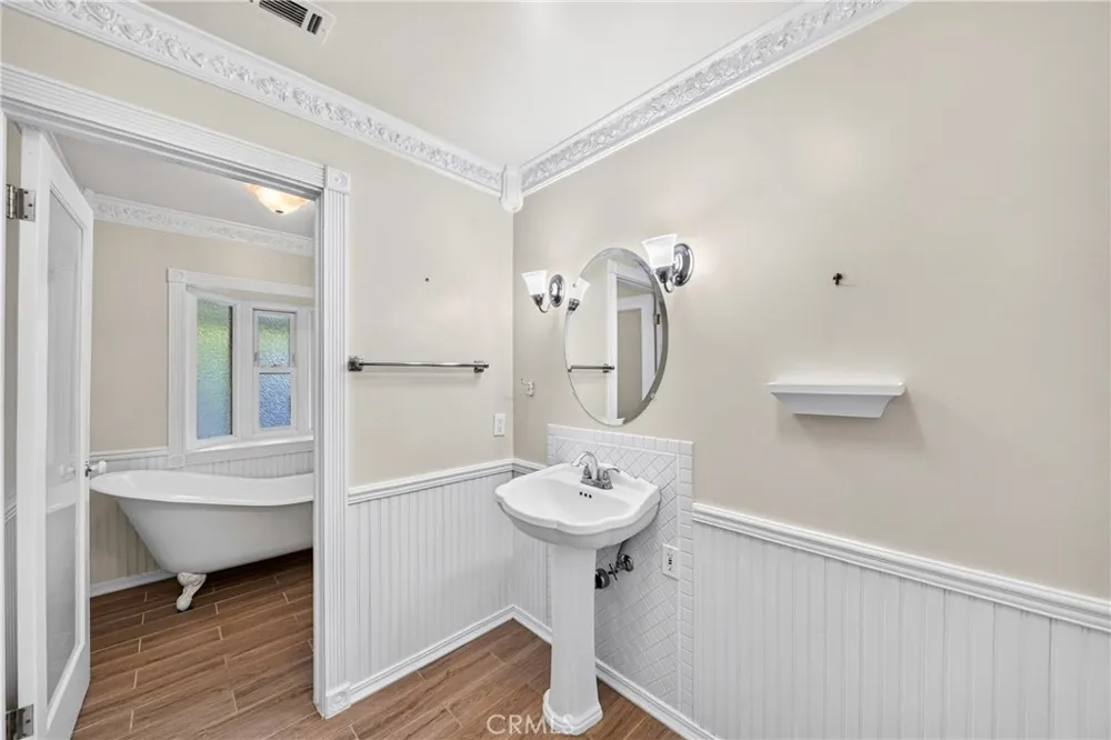 3797 Jeffers San Bernardino, CA 92404
