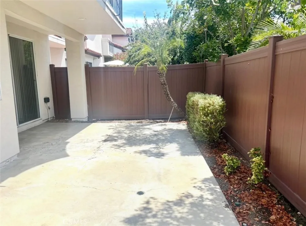 14 Via Entrada Rancho Santa Margarita, CA 92688