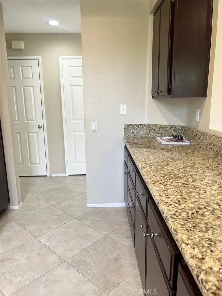 14 Via Entrada Rancho Santa Margarita, CA 92688