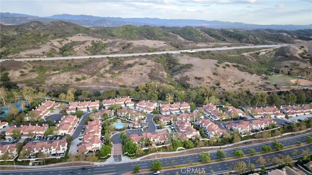 14 Via Entrada Rancho Santa Margarita, CA 92688