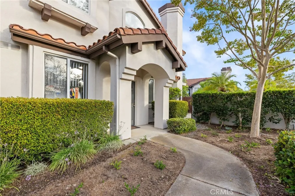 14 Via Entrada Rancho Santa Margarita, CA 92688