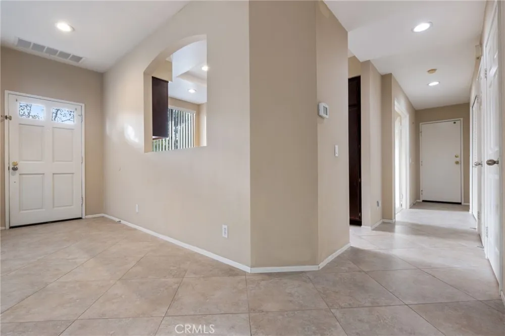 14 Via Entrada Rancho Santa Margarita, CA 92688