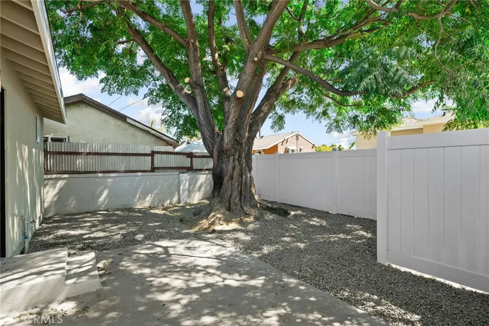 2225 Santa Anita South El Monte, CA 91733