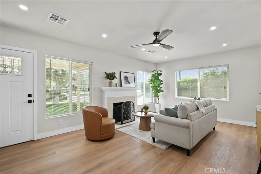2225 Santa Anita South El Monte, CA 91733