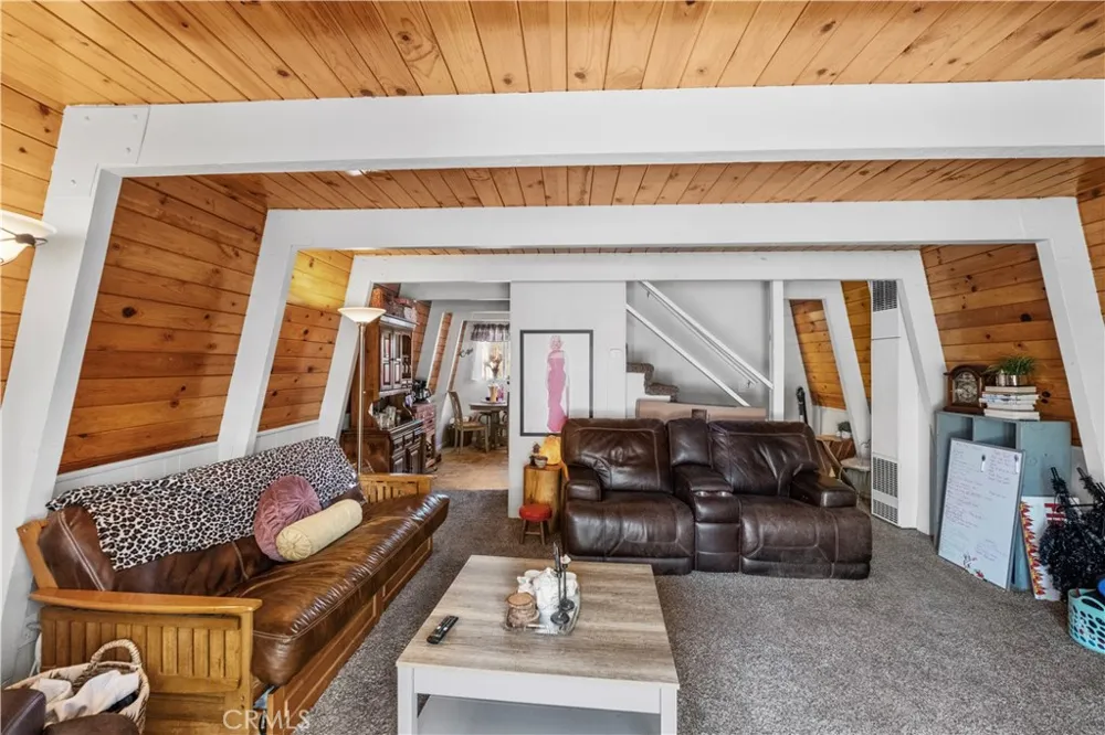 1056 Sierra Big Bear City, CA 92314