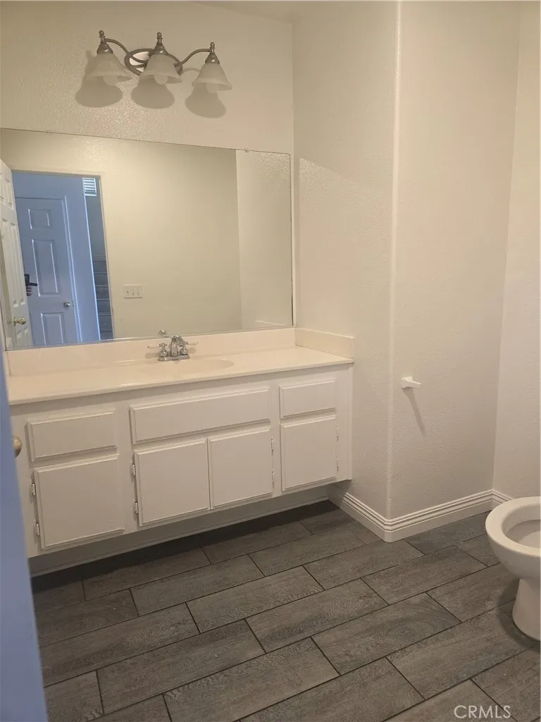 13961 Doria Victorville, CA 92394