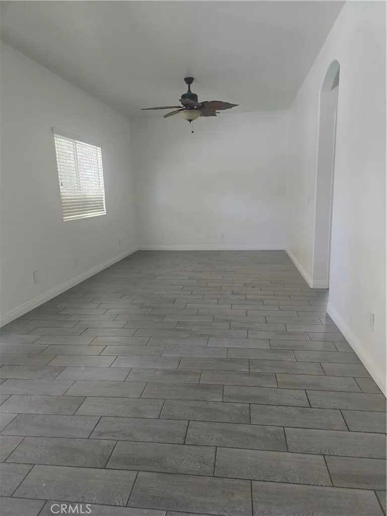 13961 Doria Victorville, CA 92394