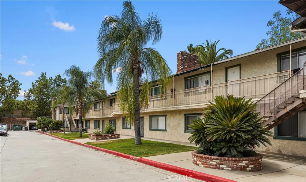 144 E Baseline Road San Dimas, CA 91773
