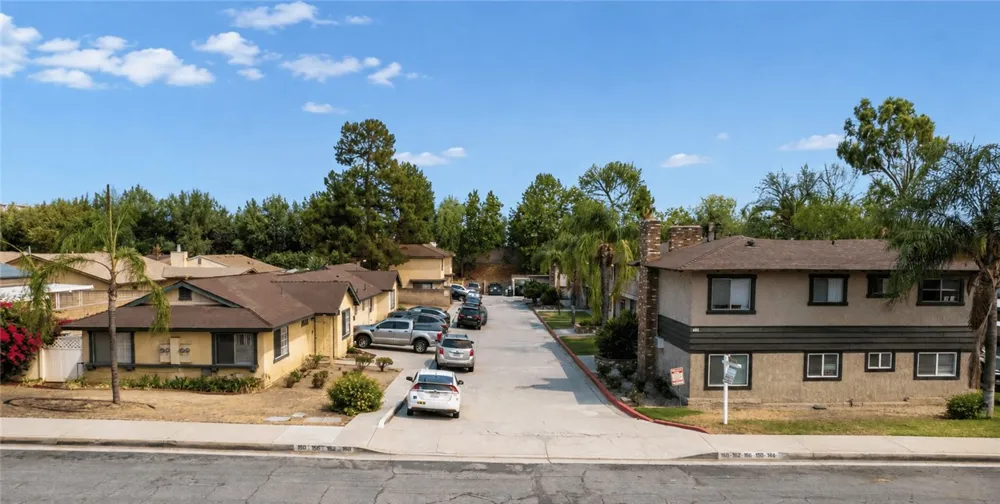 144 E Baseline Road San Dimas, CA 91773