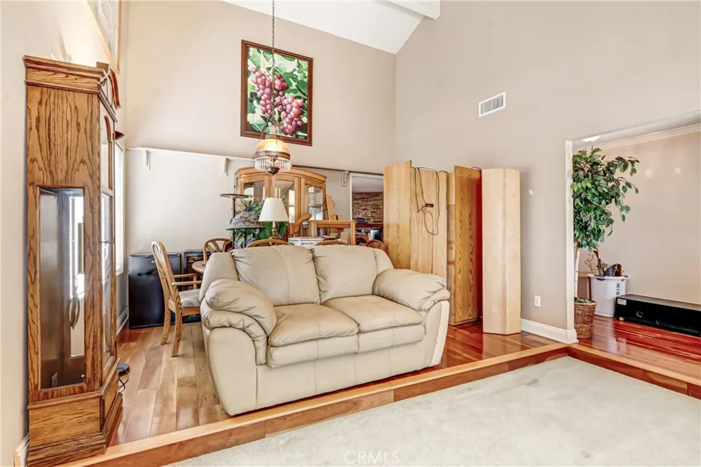 6192 Hellman Avenue Rancho Cucamonga, CA 91701