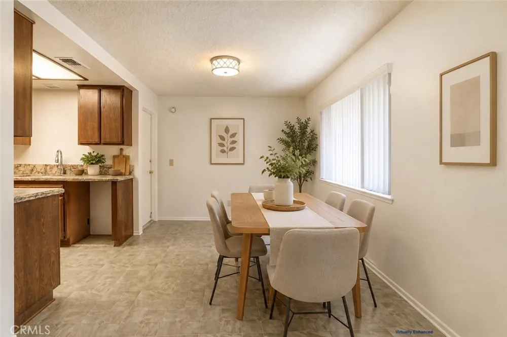 9136 Dumond Drive Fontana, CA 92335