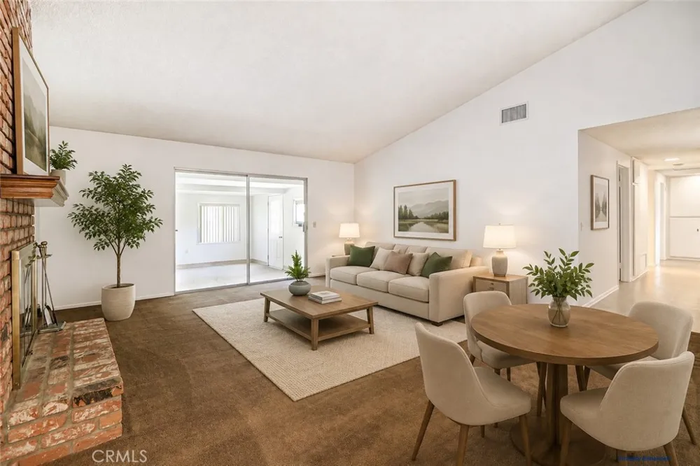 9136 Dumond Drive Fontana, CA 92335