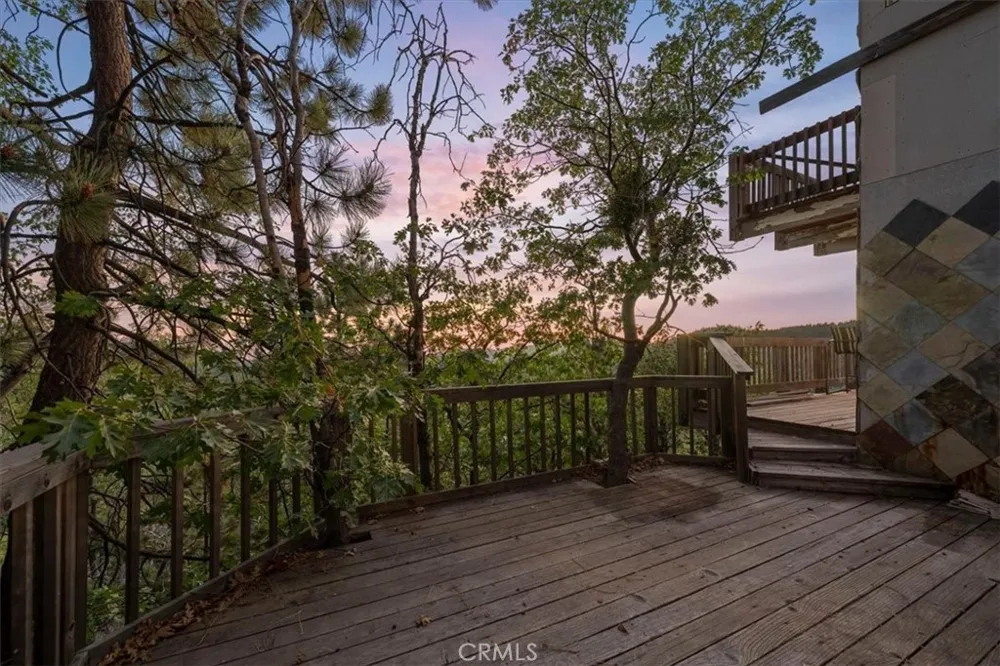 2190 Tank Road Running Springs, CA 92382